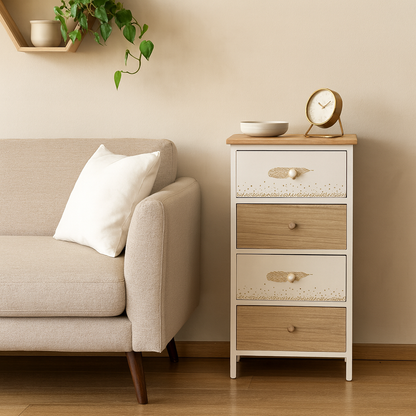 Kommode FederGrazia neben Sofa – warmes Schweizer Wohnambiente